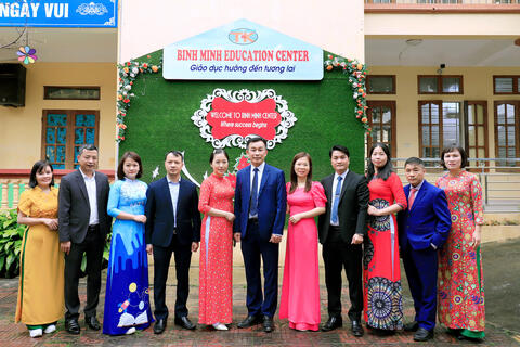 Thông báo tuyển dụng giáo viên